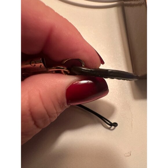 Gucci Leather & Gold Keychain Charm With Pouch - Picture 9 of 10